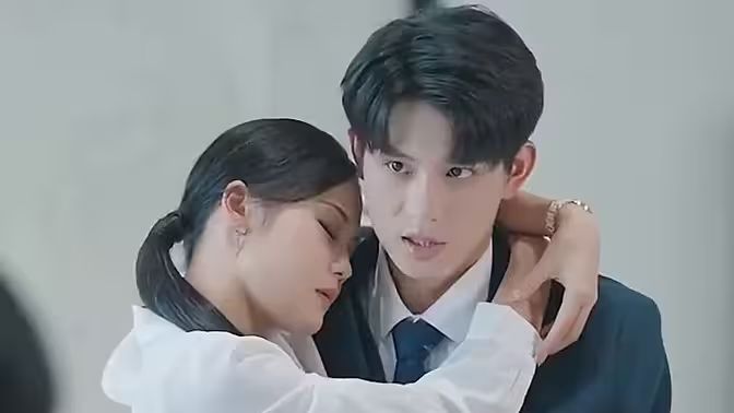 重生后，虐文霸总拿了宠妻剧本第1-29集完结(大结局)